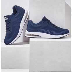 Granatowe Buty Sportowe Mine Games. Niebieskie buty sportowe męskie Born2be, bez zapięcia. W wyprzedaży za 119,99 zł.
