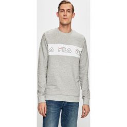 Fila - Bluza. Szare bluzy męskie Fila, s, z nadrukiem, z bawełny, z okrągłym kołnierzem, bez rękawów, bez kaptura. W wyprzedaży za 139,90 zł.