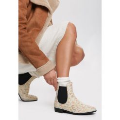 Beżowe Kalosze Walk On Water. Brązowe kalosze damskie Renee, bez wzorów. Za 79,99 zł.