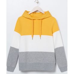Bluza z kapturem - Żółty. Żółte bluzy damskie Sinsay, s, bez wzorów, bez rękawów, z kapturem. Za 39,99 zł.
