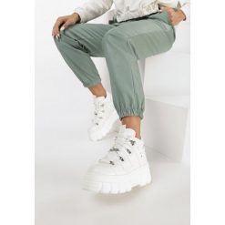 Białe Sneakersy Ilathylia. Białe sneakersy damskie Born2be. Za 169,99 zł.