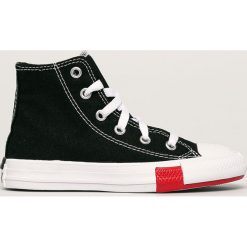 Converse - Trampki dziecięce. Czarne trampki chłopięce Converse, bez wzorów, z gumy, z okrągłym noskiem, na sznurówki. W wyprzedaży za 159,90 zł.
