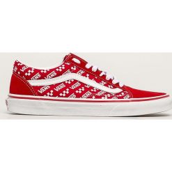 Vans - Tenisówki. Czerwone trampki męskie Vans, bez wzorów, ze skóry, na sznurówki. W wyprzedaży za 279,90 zł.