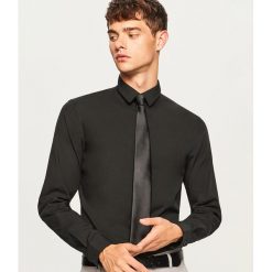 Koszula super slim fit - Czarny. Czarne koszule męskie slim marki Reserved, m. Za 99,99 zł.