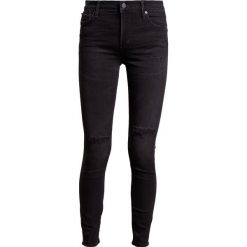 Jeansy damskie: Citizens of Humanity ROCKET HIGH RISE SKINNY Jeans Skinny Fit distressed darkness