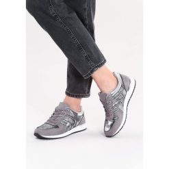 Szare Buty Sportowe Silent Trips. Brązowe buty sportowe damskie marki vices. Za 79,99 zł.