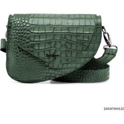 Torebka skórzana zielona siodło marki Bolsa. Zielone torebki klasyczne damskie Pakamera, bez wzorów, ze skóry, na ramię, bez dodatków. Za 529,00 zł.