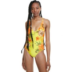 Desigual damski strój kąpielowy Tulum L żółty. Żółte stroje kąpielowe damskie Desigual, l, bez wzorów. W wyprzedaży za 219,00 zł.