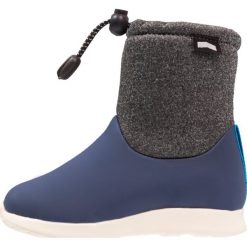 Native RANGER Śniegowce regatta blue/dublin grey/bone white. Niebieskie buty zimowe damskie marki Native, z materiału. W wyprzedaży za 169,50 zł.