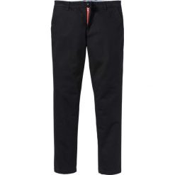 Spodnie chino Slim Fit bonprix czarny. Czarne spodnie męskie bonprix, m, bez wzorów. Za 89,99 zł.