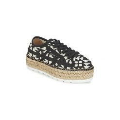 Buty Victoria BASKET GEOMETRICO PLATAFORMA. Czarne trampki i tenisówki damskie marki Victoria, bez wzorów, bez zapięcia. Za 311,20 zł.