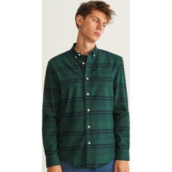 Koszula z bawełny organicznej regular fit - Khaki. Brązowe koszule męskie marki Reserved, l, z bawełny. Za 119,99 zł.