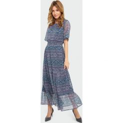 Sukienka szyfonowa maxi boho. Sukienki damskie e-margeritka.pl, bez wzorów, z poliesteru, eleganckie, bez kołnierzyka, bez rękawów, maxi, dopasowane. Za 139,99 zł.