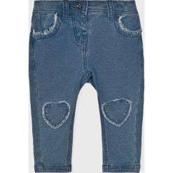 Blukids - Spodnie dziecięce 74-98 cm. Niebieskie spodnie dziewczęce Blukids, bez wzorów, z elastanu, casualowe. W wyprzedaży za 39,90 zł.