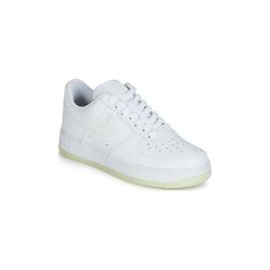 Buty Nike AIR FORCE 1 '07 ESSENTIAL W. Trampki i tenisówki damskie Nike. Za 395,10 zł.