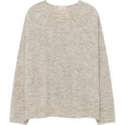 Sweter w kolorze beżowym. Brązowe bez kategorii American Vintage, s, z wełny, z okrągłym kołnierzem. W wyprzedaży za 194,95 zł.