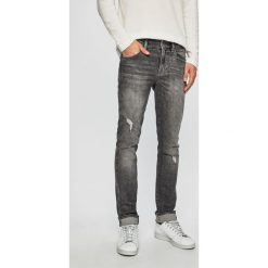 Guess Jeans - Jeansy. Jeansy męskie Guess Jeans. W wyprzedaży za 299,90 zł.