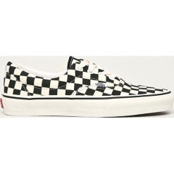 Vans - Tenisówki. Czarne trampki i tenisówki damskie Vans, z gumy, na sznurówki. W wyprzedaży za 239,90 zł.