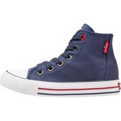 Levi's® TRUCKER Tenisówki i Trampki wysokie navy. Niebieskie tenisówki męskie Levi's®, z tworzywa sztucznego. Za 169,00 zł.