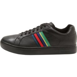 PS by Paul Smith LAPIN Sneakersy niskie black. Czarne sneakersy męskie marki PS by Paul Smith, bez wzorów, ze skóry, bez zapięcia. Za 799,00 zł.