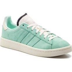 Buty adidas - Campus W CG6027 Clemin/Owhite/Clemin. Zielone sneakersy męskie Adidas, na co dzień, bez wzorów, z zamszu, eleganckie, bez zapięcia. W wyprzedaży za 249,00 zł.