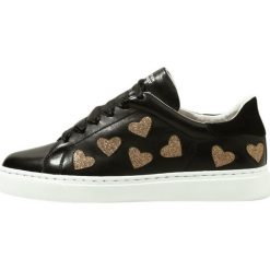 Steffen Schraut LOVE STREET Sneakersy niskie black/platinum. Czarne trampki i tenisówki damskie marki Steffen Schraut, ze skóry. W wyprzedaży za 419,60 zł.