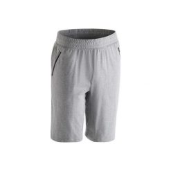 Spodenki Slim dłuższe Gym & Pilates 520 męskie. Niebieskie spodenki i szorty męskie marki DOMYOS, m, z bawełny. Za 64,99 zł.