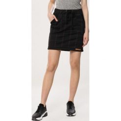 Czarna Spódnica Go Broke. Czarne spódniczki damskie Born2be, s, bez wzorów, z dzianiny, mini. Za 49,99 zł.