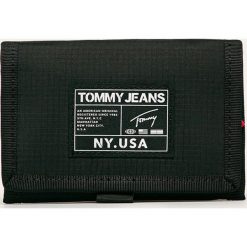 Tommy Jeans - Portfel. Czarne portfele męskie Tommy Jeans, bez wzorów, z poliesteru. Za 139,90 zł.