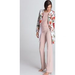 Elegancki długi żakiet w kwiaty ecru - 44. Żakiety damskie e-margeritka.pl, s, w kwiaty, z poliesteru. Za 188,99 zł.