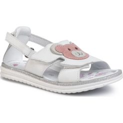 Sandały LASOCKI KIDS - CI12-LIVIA-01 White. Białe sandały dziewczęce Lasocki Kids, ze skóry, bez zapięcia. Za 99,99 zł.
