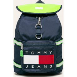 Tommy Jeans - Plecak. Niebieskie plecaki męskie Tommy Jeans, z aplikacjami, z poliesteru. W wyprzedaży za 399,90 zł.