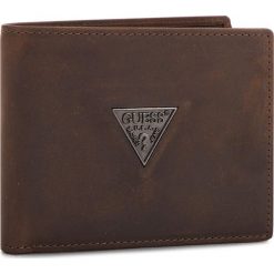 Duży Portfel Męski GUESS - SM2501 LEA24 BRO. Brązowe portfele męskie marki Guess, z nubiku. Za 279,00 zł.