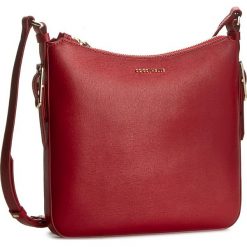 Torebka COCCINELLE - YB0 Flo C1 YB0 15 01 01 Rosso 015. Czerwone listonoszki damskie marki Coccinelle. W wyprzedaży za 569,00 zł.