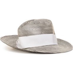 Kapelusz PATRIZIA PEPE - 2V9640/A5C6-I2YM White/Black. Czarne kapelusze damskie Patrizia Pepe, bez wzorów, z tworzywa sztucznego. Za 789,00 zł.