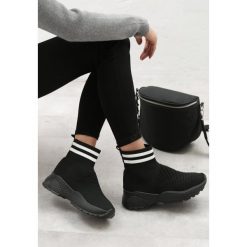 Czarne Sneakersy Breves. Czarne sneakersy damskie Born2be. Za 79,99 zł.