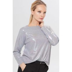 Bluzka z holograficznym efektem - Szary. Szare bluzki damskie Mohito, s. Za 69,99 zł.
