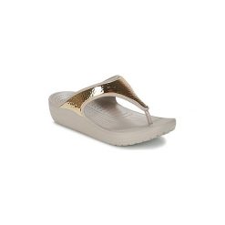 Sandały Crocs SLOANE SILVER. Żółte rzymianki damskie Crocs. Za 125,30 zł.