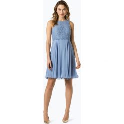 Marie Lund - Damska sukienka wieczorowa, niebieski. Niebieskie sukienki damskie Marie Lund, w koronkowe wzory, z szyfonu, eleganckie, bez kołnierzyka, bez rękawów. Za 449,95 zł.