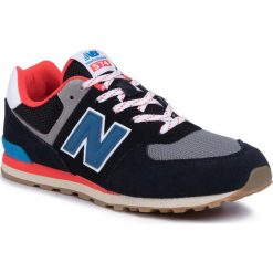 Sneakersy NEW BALANCE - GC574SOV Granatowy. Niebieskie półbuty damskie New Balance, na co dzień, bez wzorów, ze skóry, bez obcasa, na płaskiej podeszwie, bez zapięcia. Za 249,00 zł.
