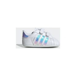 Buty Dziecko adidas Buty Superstar. Białe trampki dziewczęce Adidas, bez wzorów, bez zapięcia. Za 149,00 zł.