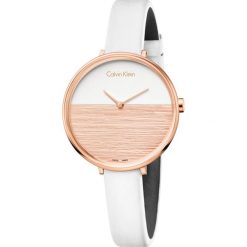 Calvin Klein Rise Zegarek Biały. Białe zegarki damskie Calvin Klein, złote. Za 1102,95 zł.