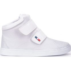 Trampki męskie: BUTY MĘSKIE TRAMPKI ZA KOSTKĘ T039 – BIAŁE
