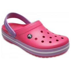 Crocs Buty Crocband Chambray Pink/Iris 36,5. Różowe klapki damskie Crocs, bez wzorów, z materiału, bez obcasa. W wyprzedaży za 159,00 zł.