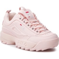 Sneakersy FILA - Disruptor Low Wmn 1010302.71A Spanish Villa. Różowe sneakersy damskie Fila, na co dzień, bez wzorów, ze skóry ekologicznej, bez obcasa, na płaskiej podeszwie, bez zapięcia. Za 519,00 zł.