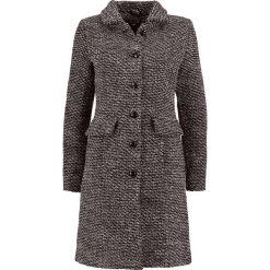 King Louie NATHALIE COAT ABERDEEN Płaszcz zimowy black. Czarne płaszcze damskie marki King Louie, na zimę, z poliesteru. W wyprzedaży za 561,75 zł.