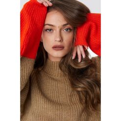Trendyol Sweter z bufiastym rękawem - Brown,Multicolor. Brązowe swetry klasyczne damskie Trendyol, z dzianiny. Za 100,95 zł.