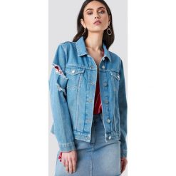 Kristin Sundberg for NA-KD Kurtka jeansowa z rękawem z rozdarciami - Blue. Czarne kurtki damskie jeansowe marki Kristin Sundberg for NA-KD. Za 283,95 zł.