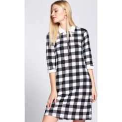 Czarna Sukienka Everybody Does. Czarne sukienki hiszpanki Born2be, l, mini, oversize. Za 49,99 zł.