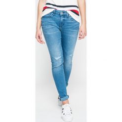 Tommy Hilfiger - Jeansy Venice Rw. Niebieskie jeansy damskie marki TOMMY HILFIGER. W wyprzedaży za 379,90 zł.